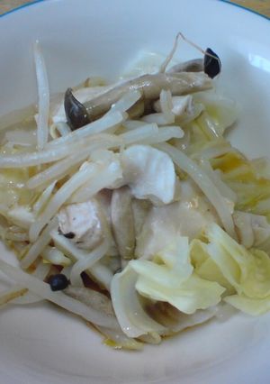 塩鶏利用で！　　レンジで簡単☆蒸し野菜-レシピのメイン写真