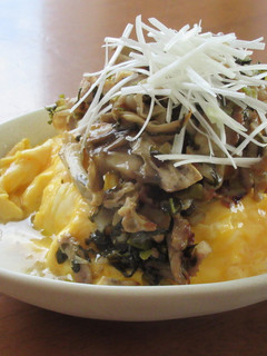 豚肉と高菜漬けとトロトロ卵のあんかけ丼-レシピのメイン写真