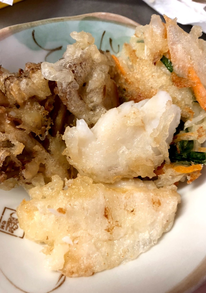 白身魚と舞茸の天ぷらと三色かき揚げ-レシピのメイン写真
