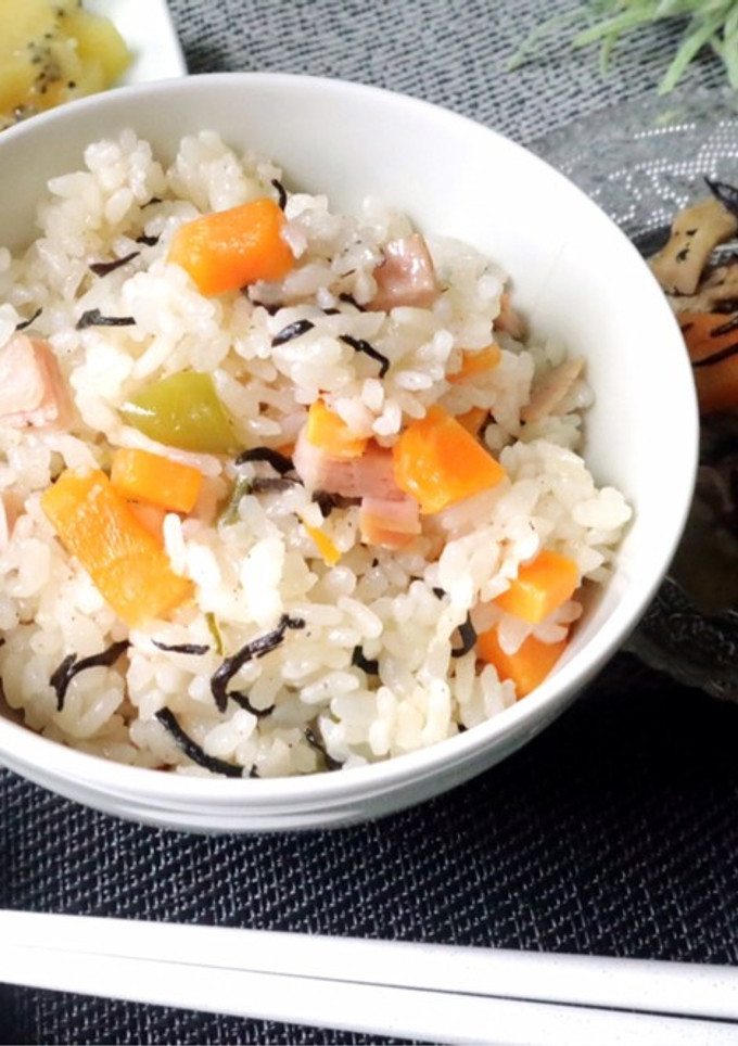 ハムとひじきの洋風炊き込みご飯☆-レシピのメイン写真