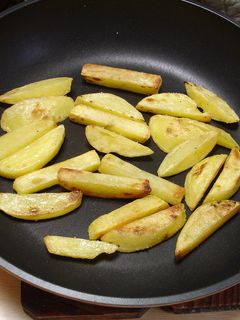 合わせ技でホクホク揚げないフライドポテト-レシピのメイン写真