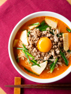 お鍋ひとつで簡単☆ごま味噌担々汁ビーフン-レシピのメイン写真