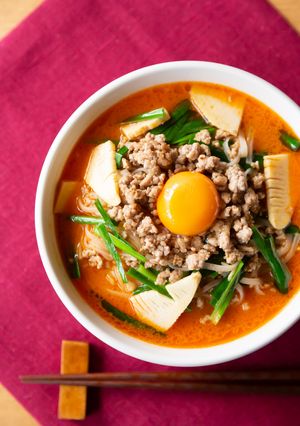 お鍋ひとつで簡単☆ごま味噌担々汁ビーフン-レシピのメイン写真
