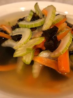 きくらげとセロリのナンプラースープ-レシピのメイン写真