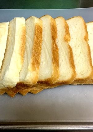 簡単&小サイズ☆HB食パンの切り方/横置-レシピのメイン写真
