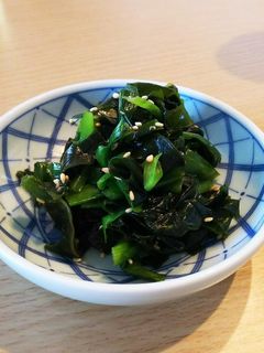 5分で完成!!ニラとわかめのごま和え-レシピのメイン写真