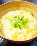 鶏もも･鶏むねの蒸し鶏の旨みで！卵雑炊