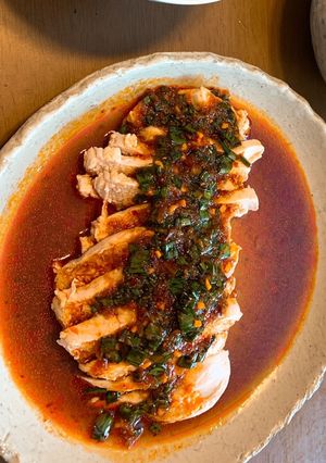 食べるラー油で作る！よだれ鶏 風-レシピのメイン写真