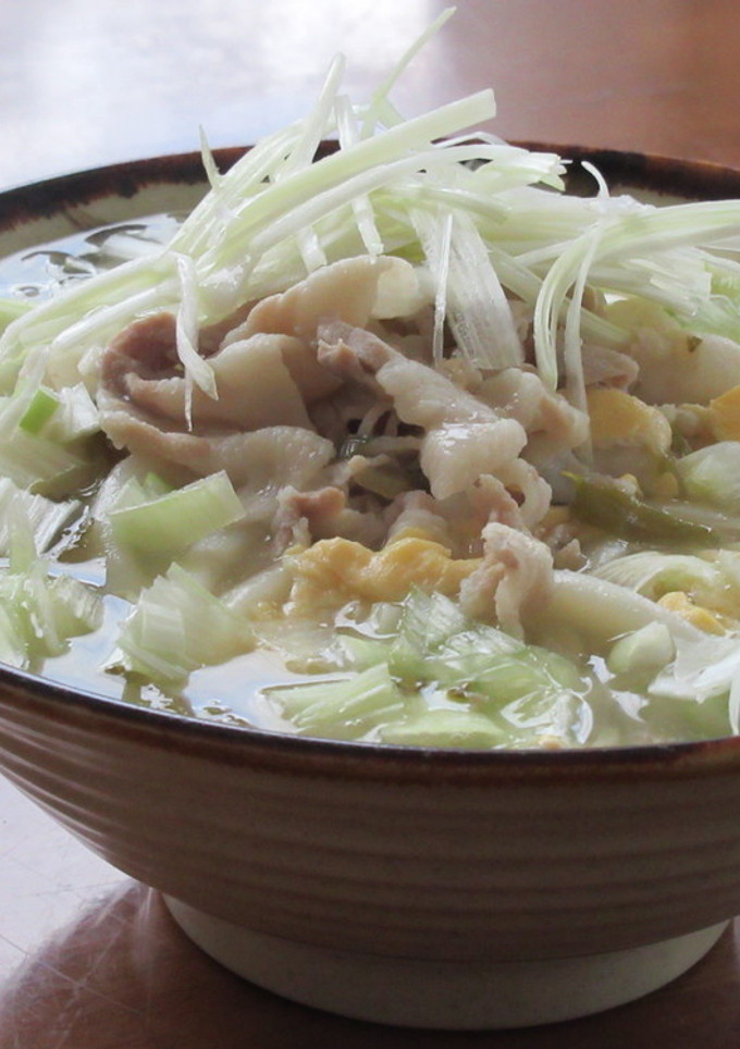 豚こま切れ肉と高菜漬けのかきたまうどん-レシピのメイン写真