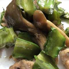รูปของ シカクマメと豚肉の甘辛炒め