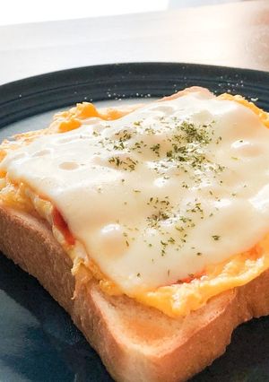 【毎朝簡単】たまごハムチーズトースト-レシピのメイン写真