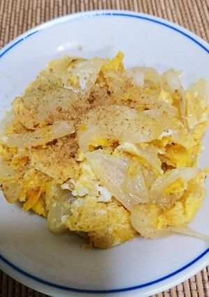 美味！甘口な(^o^)v玉ねぎの卵とじ-レシピのメイン写真