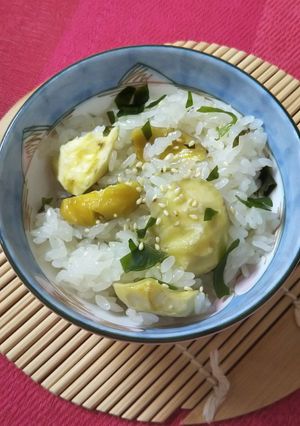 秋の味覚 【栗ワカメおこわ】-レシピのメイン写真