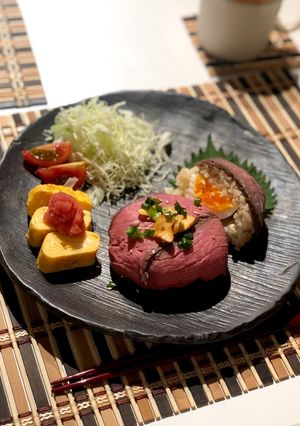 簡単リメイク！ローストビーフおにぎり-レシピのメイン写真