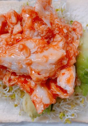 サラダチキンチリソースアボガドサンド-レシピのメイン写真
