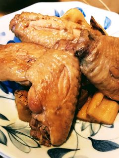 手羽先、蓮根、こんにゃくの煮物-レシピのメイン写真