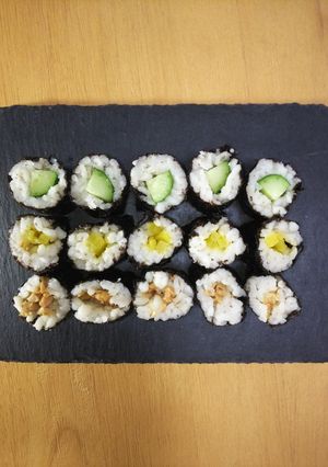 100%押し麦の大麦細巻き寿司-レシピのメイン写真