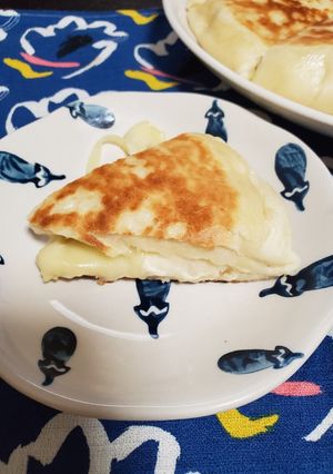 チーズピザナン風-レシピのメイン写真