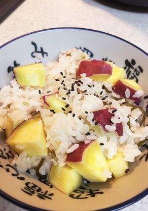 簡単すぎ〜さつまいもご飯-レシピのメイン写真