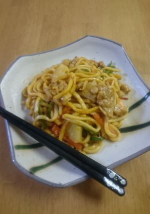 うどん と パイナップル の ミーゴレン-レシピのメイン写真