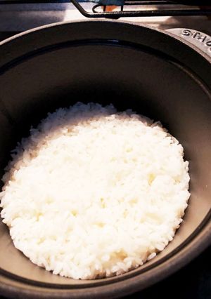 STAUBで蓋を閉めたまま白米を炊く-レシピのメイン写真