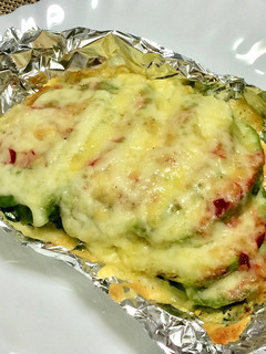 アボカドの梅チーズ焼き-レシピのメイン写真