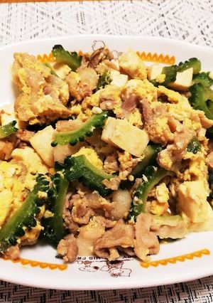 速攻水切り豆腐で時短！ゴーヤチャンプルー-レシピのメイン写真