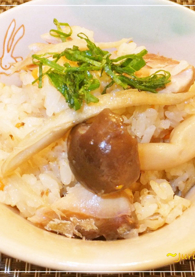 秋☆ゴボウと鯖缶の炊き込みご飯-レシピのメイン写真