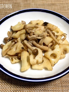【 レンコンとしめじの鶏ガラ炒め♪】-レシピのメイン写真