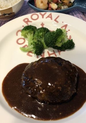 ハンバーグ-レシピのメイン写真