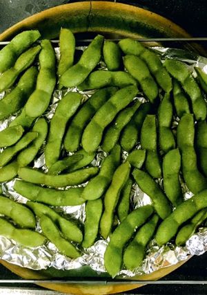 茹でる必要なし 生枝豆の燻製-レシピのメイン写真
