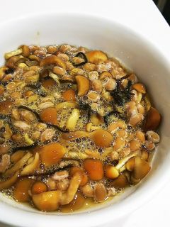 トロトロ~なめこ塩昆布納豆-レシピのメイン写真