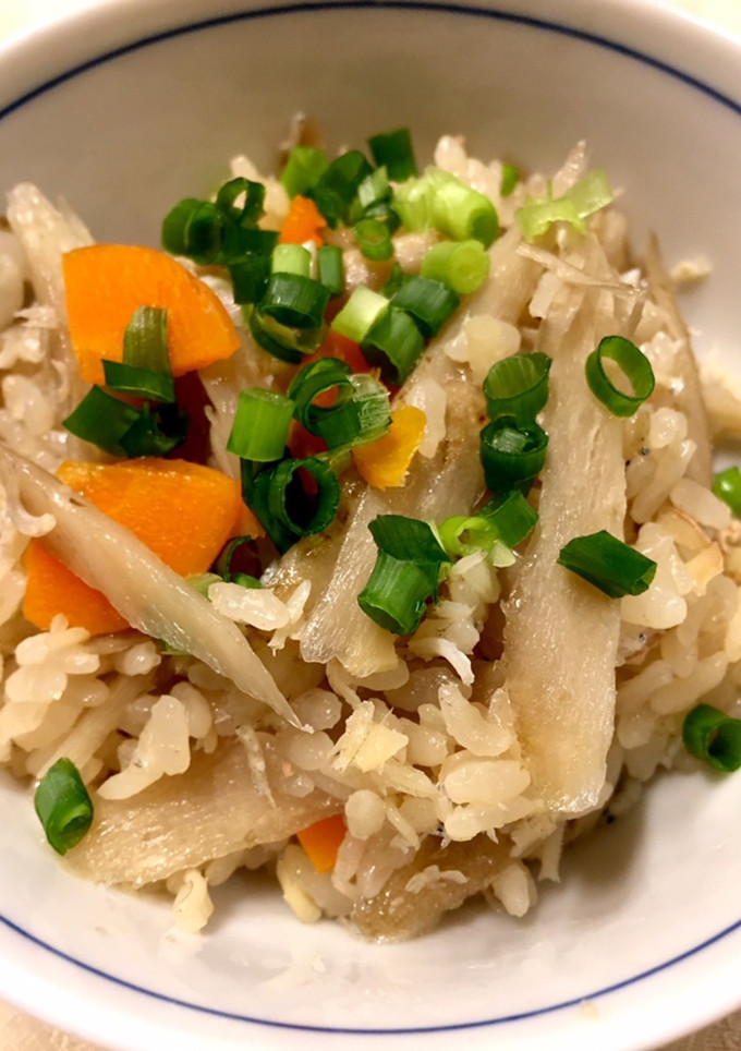 しらす干しとごぼうの炊き込みご飯-レシピのメイン写真