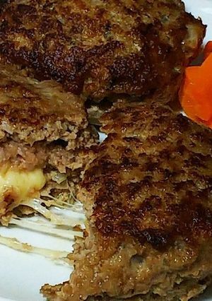 チーズインハンバーグ-レシピのメイン写真