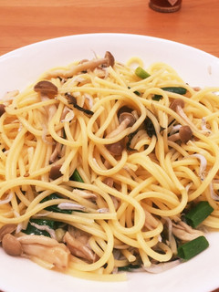簡単減塩お昼しらす高菜きのこパスタ-レシピのメイン写真