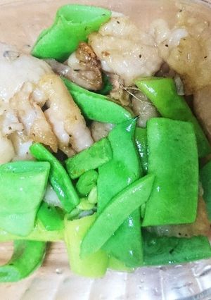 ドイツ豆と鶏皮の炒め物-レシピのメイン写真