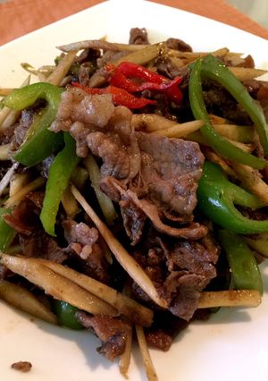 【定番】牛肉とゴボウのピリ甘辛炒め-レシピのメイン写真