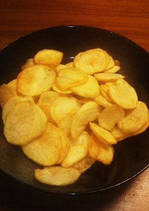 簡単!じゃがいもで手作りポテトチップス☆-レシピのメイン写真