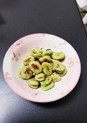 そら豆のガーリックソテー-レシピのメイン写真