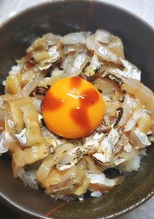 タチウオの炙りユッケ丼-レシピのメイン写真