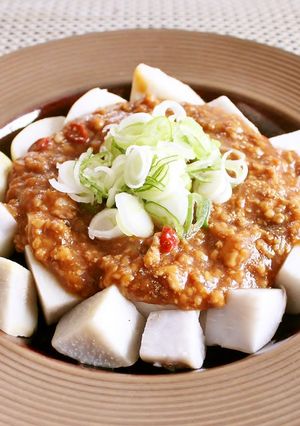 レンジで！坦々里芋(里芋の肉味噌がけ)-レシピのメイン写真
