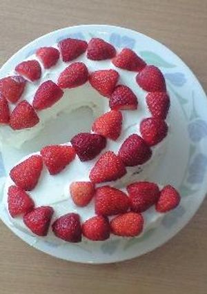 バースデーケーキ！生クリームなしで♪-レシピのメイン写真
