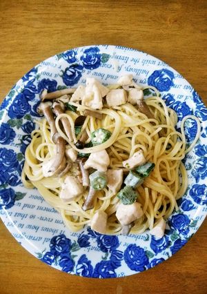 梨湖の鶏しめじオクラクリームスパ-レシピのメイン写真