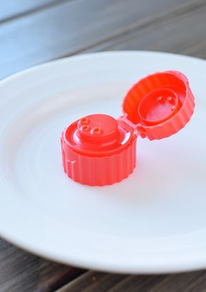 ～お好み焼きに～マヨキャップを取っておく-レシピのメイン写真