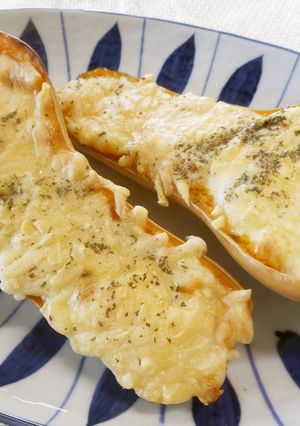 バターナッツかぼちゃのチーズ焼き♪めっけ-レシピのメイン写真