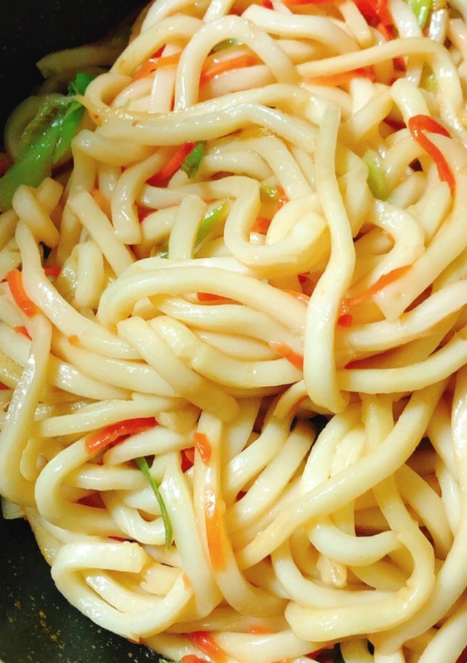 切るのはネギだけ簡単焼きうどん！-レシピのメイン写真