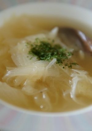 コク旨。我が家の玉ねぎスープ-レシピのメイン写真