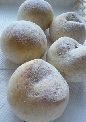 香ばしいライ麦のまるパン-レシピのメイン写真