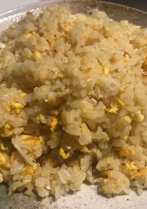 卵とネギのシンプルな炒飯-レシピのメイン写真