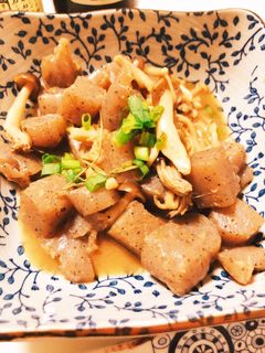 コンニャクときのこの生姜炒め-レシピのメイン写真